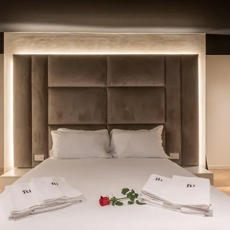 Brera Luxury Apartment Near Duomo With Wifi-3
